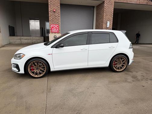 2020 Volkswagen Golf GTI 2.0T S DSG