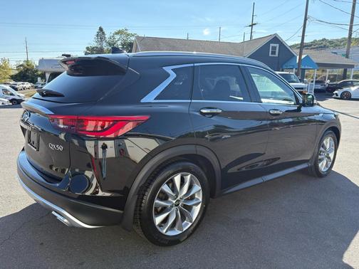 2019 INFINITI QX50 ESSENTIAL