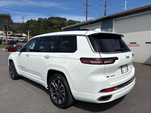 2021 Jeep Grand Cherokee L Overland