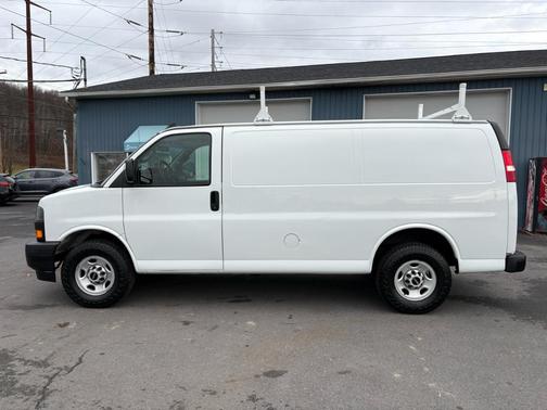 2019 GMC Savana 2500 Work Van