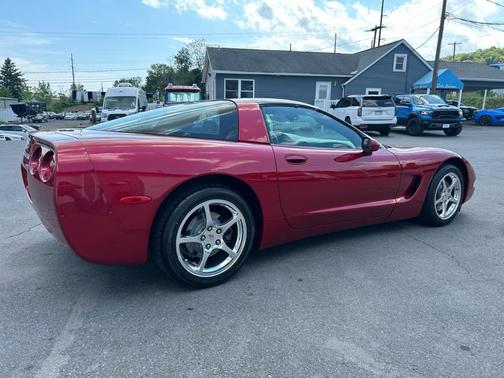 Maroon 2004 Chevrolet Corvette Base