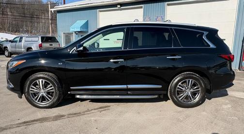 2018 INFINITI QX60 Base