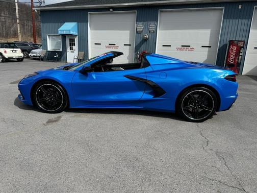 2024 Chevrolet Corvette Stingray w/2LT