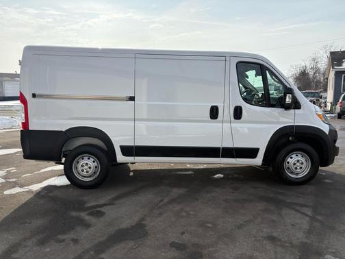 2023 RAM ProMaster 2500 Base