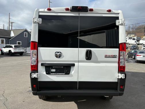 2023 RAM ProMaster 2500 Base