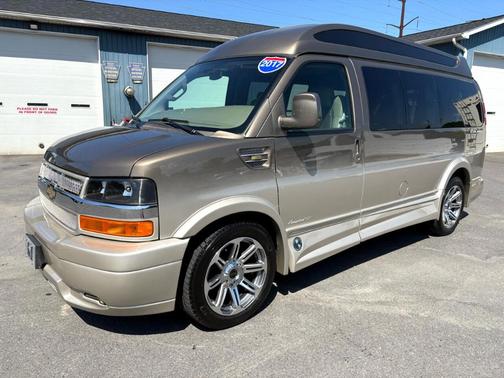 2017 Chevrolet Express 2500 Work Van