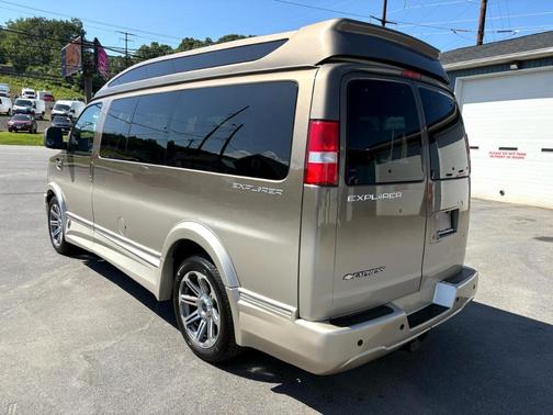 2017 Chevrolet Express 2500 Work Van