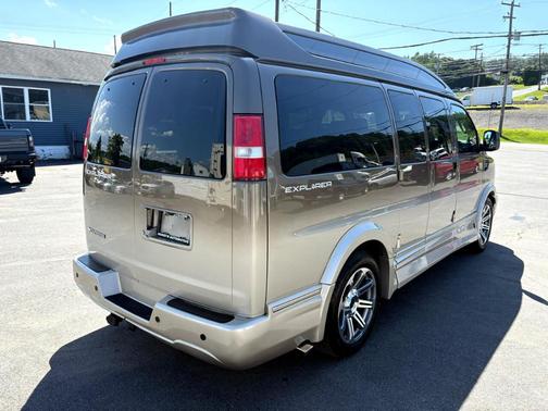 2017 Chevrolet Express 2500 Work Van