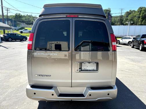 2017 Chevrolet Express 2500 Work Van