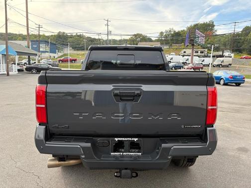 2024 Toyota Tacoma Hybrid TRD 5' BED NATL