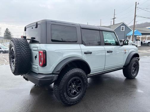 2021 Ford Bronco Badlands