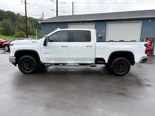 2024 Chevrolet Silverado 2500 LTZ