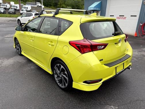 2018 Toyota Corolla iM Base