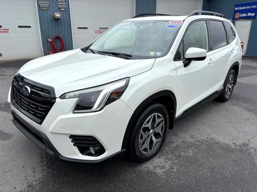 2022 Subaru Forester Premium