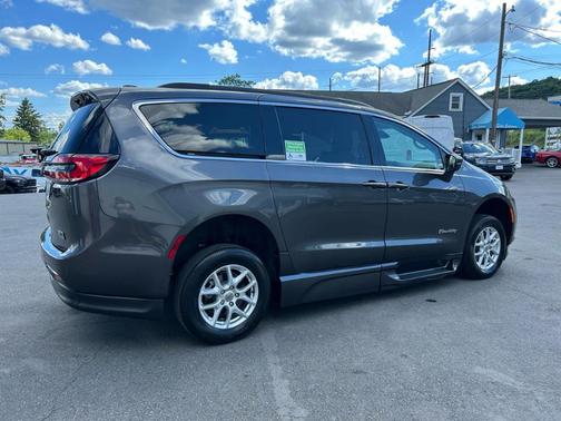 Gray 2022 Chrysler Pacifica Touring-L