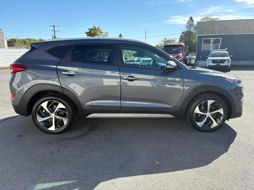 2018 Hyundai TUCSON Sport