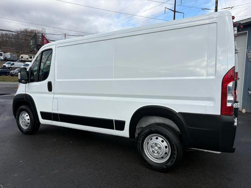 2023 RAM ProMaster 2500 Base