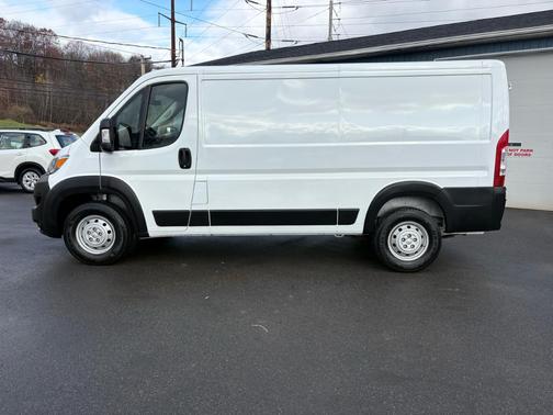2023 RAM ProMaster 2500 Base