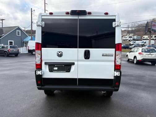 2023 RAM ProMaster 2500 Base