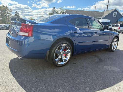 2010 Dodge Charger R/T
