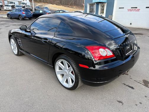 2006 Chrysler Crossfire Standard