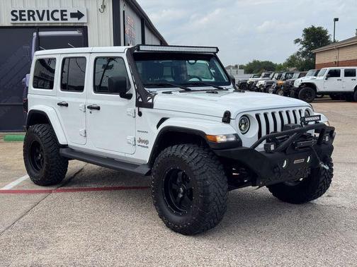 2020 Jeep Wrangler Unlimited Sahara