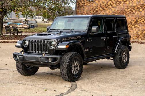 Photo 1 of 32 of 2023 Jeep Wrangler Rubicon 392