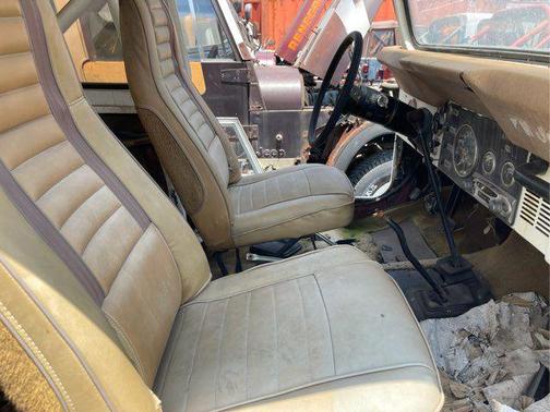 1980 Jeep CJ-7 Golden Hawk