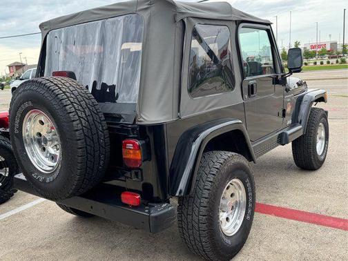 1999 Jeep Wrangler Sahara