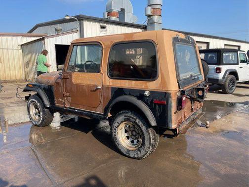 1980 Jeep CJ-7 Golden Eagle