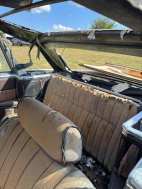 1984 Chrysler LeBaron Base