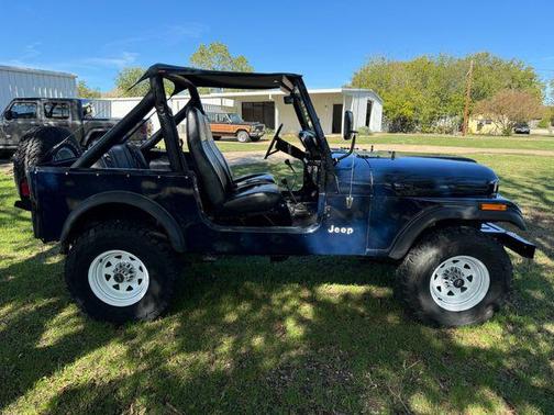 1983 Jeep CJ-7 Base