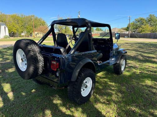 1983 Jeep CJ-7 Base