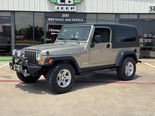 Tan 2005 Jeep Wrangler Unlimited Rubicon
