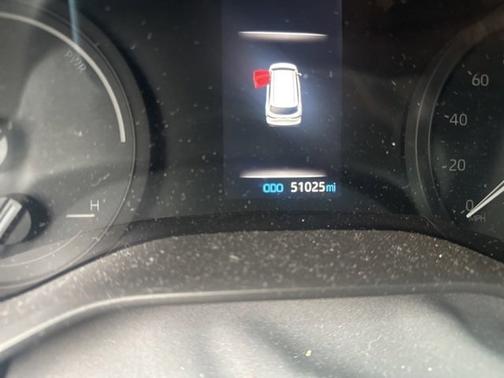 2022 Toyota Sienna XLE 8 Passenger