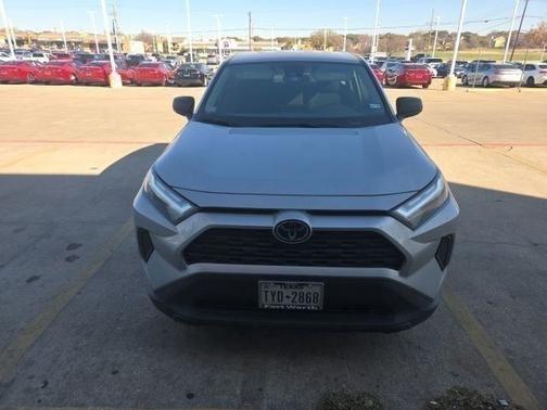 Silver Sky Metallic 2024 Toyota RAV4 LE