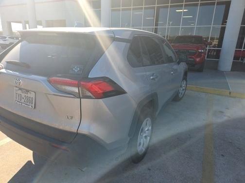 Silver Sky Metallic 2024 Toyota RAV4 LE