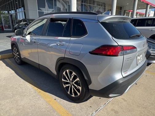 Celestite 2024 Toyota Corolla Cross XLE