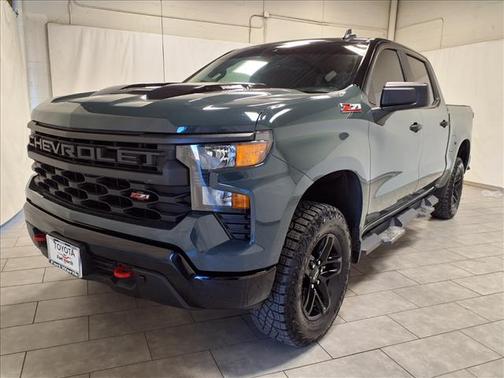 2025 Chevrolet Silverado 1500 Custom Trail Boss