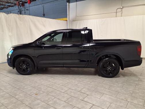 2017 Honda Ridgeline Black