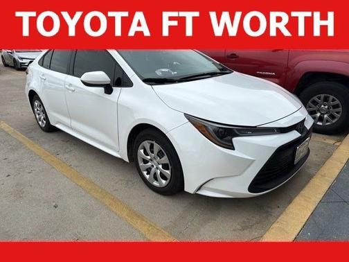 Ice Cap 2025 Toyota Corolla LE