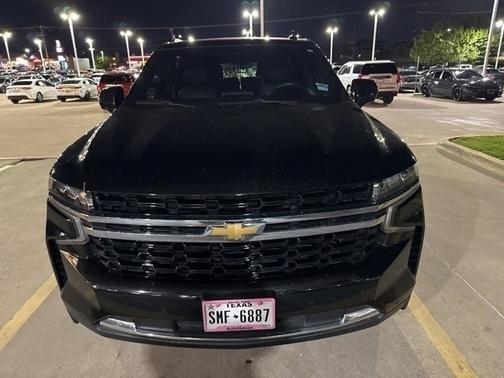 2023 Chevrolet Suburban LS