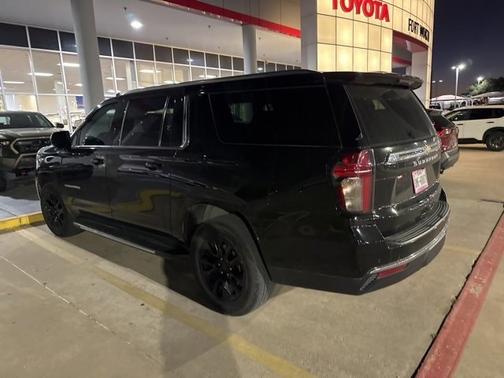 2023 Chevrolet Suburban LS