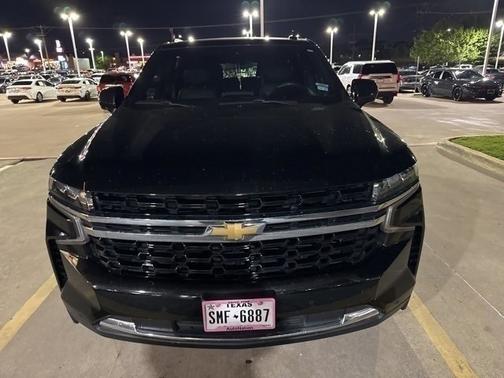 2023 Chevrolet Suburban LS