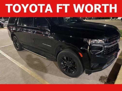 2023 Chevrolet Suburban LS