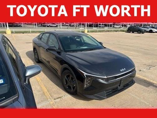 Interstellar Gray 2025 Kia K4 LXS