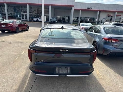 Interstellar Gray 2025 Kia K4 LXS