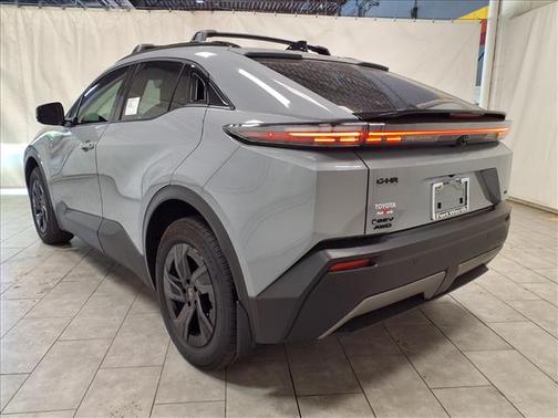 Cement Gray 2026 Toyota C-HR XSE