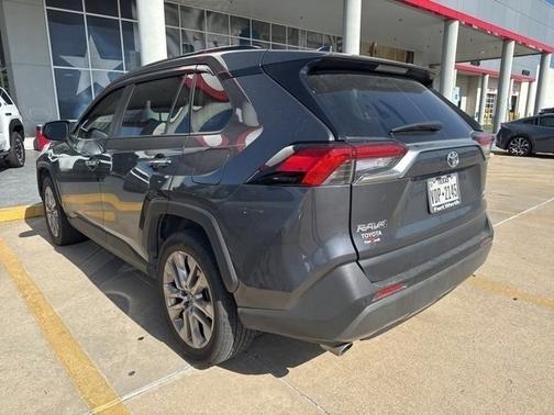 2020 Toyota RAV4 Limited