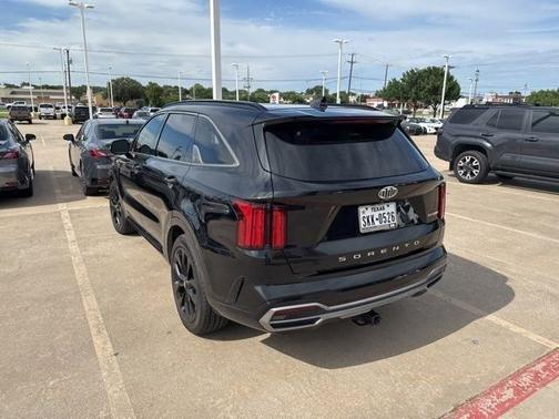 Ebony Black 2021 Kia Sorento SX